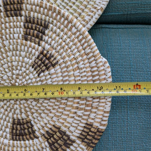 Set Of Senegalese Handwoven Spiral Placemats Set - Picture 2 of 3